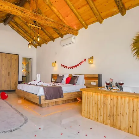 Gerenlik 3 Hotel Kaş